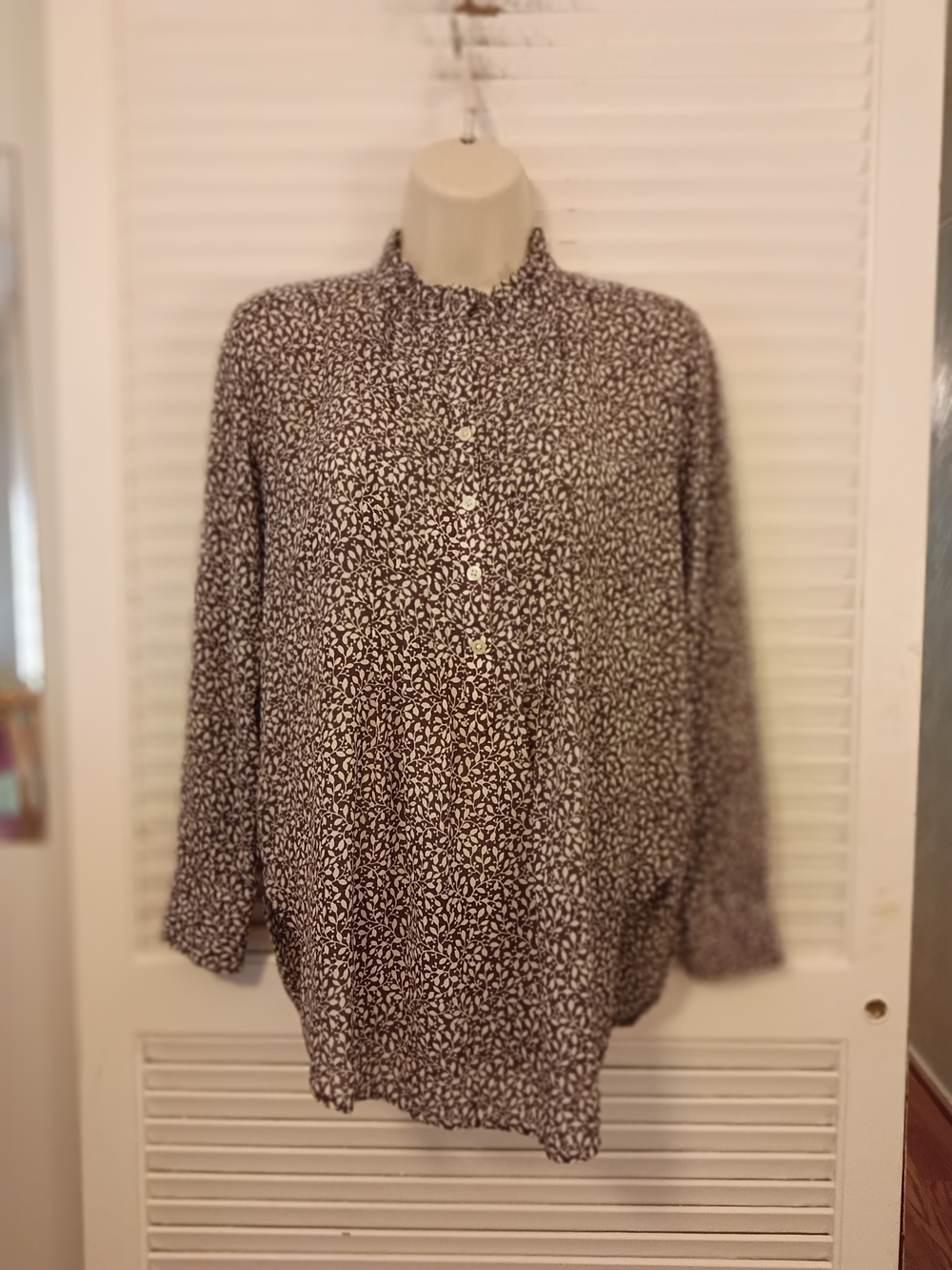 LOFT Brown Printed Long-Sleeve Henley Blouse - Picture 2 of 6